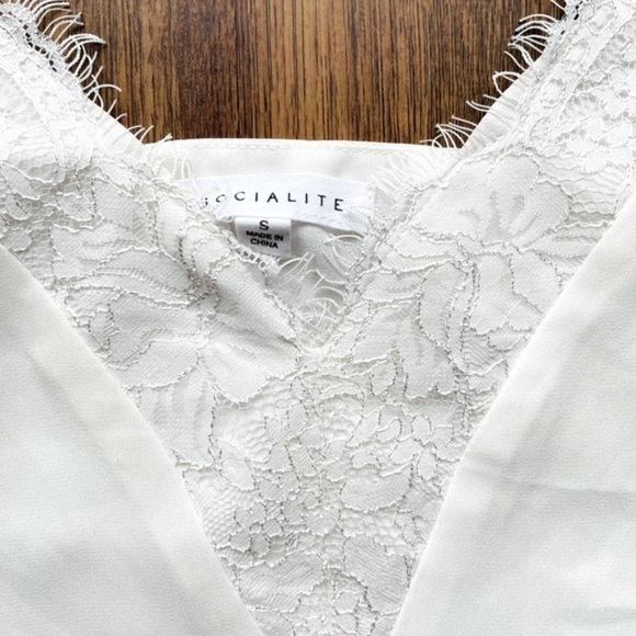 NWOT Socialite lace camisole - Small - Picture 11 of 13
